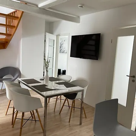 Am Dom - Smart-tv - Gratis Stellplatz - Einzelbetten - 5 Personen